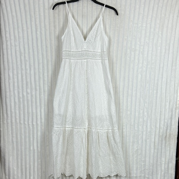 Simplee Apparel Dresses & Skirts - Simplee Eyelet Lace Coquette Cottagecore Romantic maxi dress XL